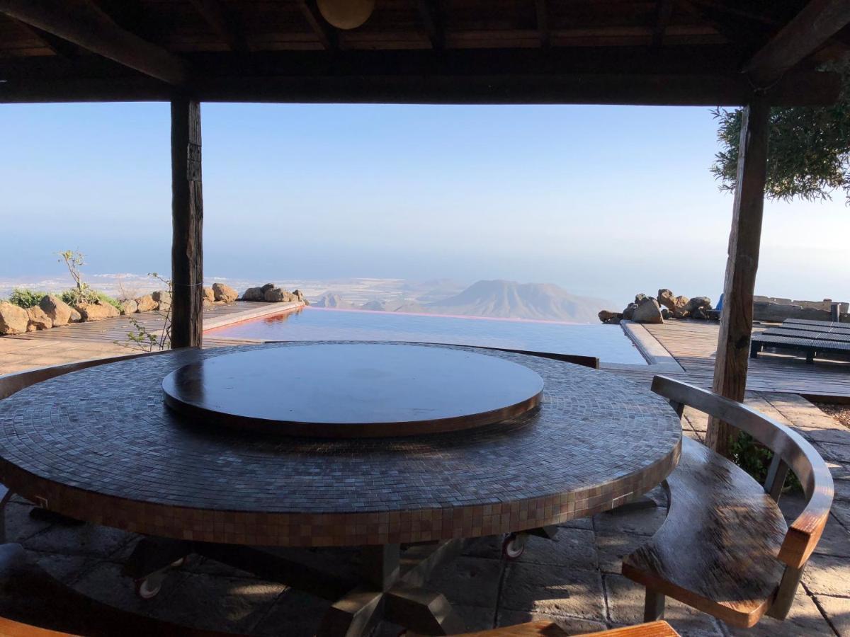 Historic Canarian House, Private Heated Infinity Pool, Bbq, Wifi + Panoramic Ocean Views อาโรนา ภายนอก รูปภาพ